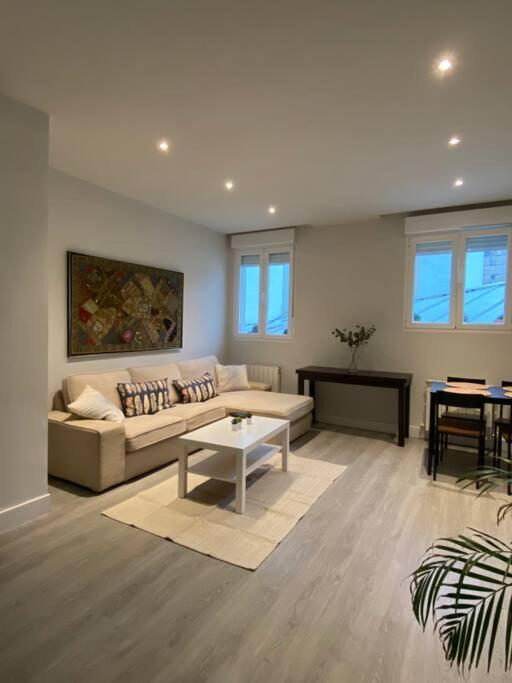 Centrico Y Moderno Apartamento En Bilbao Extérieur photo